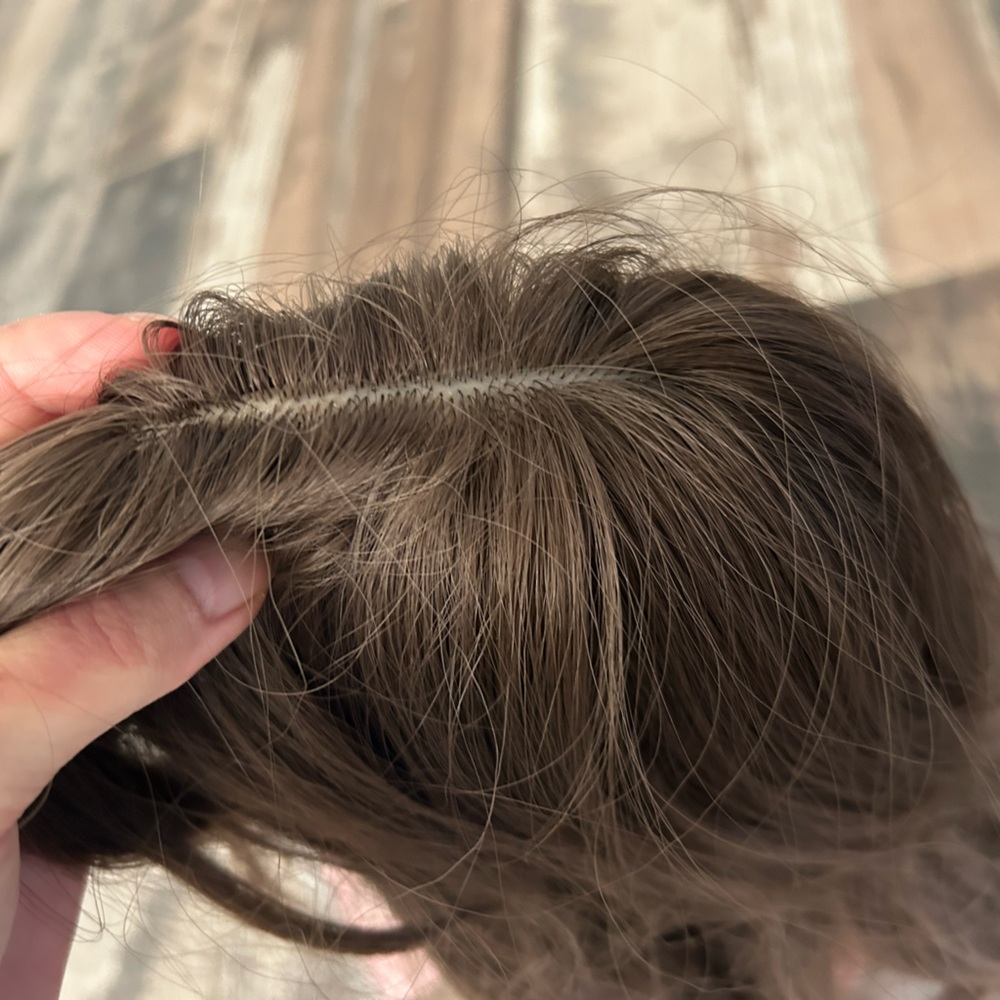 Wig - Picture 3 of 5